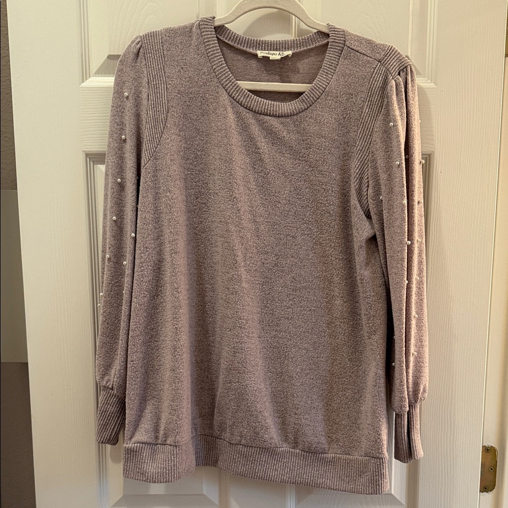 Cozy Pearl-Trim Pullover Sweater - Taupe